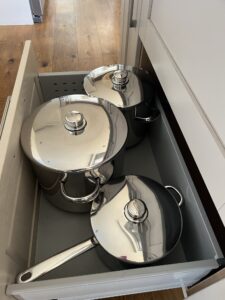 Large pans in pan drawer